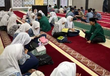 Pesantren Ramadan Masjid Darul Hikmah Ditutup Dengan Berbagai Perlombaan