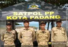 Empat Pos Satgas Satpol PP Siaga di Pantai Padang