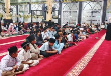Pesantren Ramadan di Masjid Darul Hikmah Sukses Kembangkan Minat Bakat Peserta