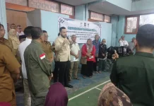 Masyarakat Padang Terdampak Bencana Terima Bantuan Pemerintah Pusat