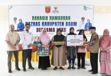 Baznas Agam dan LKKS salurkan Paket Bahagia Ramadan