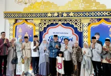 Bupati John Kenedy Azis Hadiri Open House di Istana Gubernur