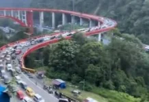 Urai Kemacetan Sumbar-Riau, Polres Limapuluh Kota Terapkan Satu Jalur