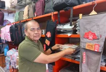 Sejumlah Pedagang di Pasar Raya Padang Tunda Mudik, Pilih Berjualan saat Lebaran
