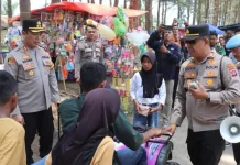 Kapolres Pasbar Tinjau Keamanan Wisata Pantai Sasak