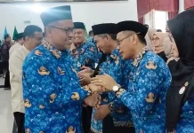 Sekdaprov Sumbar Arry Yuswandi Lantik 44 Pejabat Baru