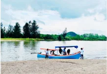 Pantai Sikabau Wisata Bahari Pasaman Barat