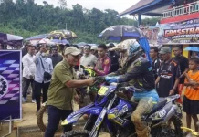 Pasbar Tuan Rumah Grasstrack Nasional Cetak Crosser Unggul