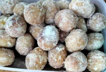 Paruik Ayam, Jajanan Tradisional Khas Sumatera Barat yang Unik dan Legendaris