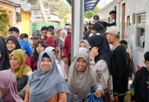 Masa Angkutan Lebaran, 153 Ribu Penumpang Naik Kereta Api Sumbar