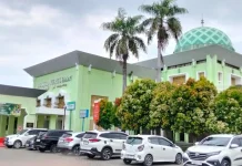 202 JCH KBIHU Masjid Agung Nurul Iman Padang Siap menuju Tanah Suci