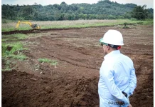 Eka Putra Pantau Pembangunan Hunian Tetap di Rambatan