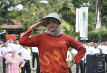 BPS Padang Sosialisasikan SE pada ASN saat Senam