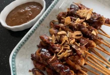 Lezat dan Praktis, Sate Madura Jadi Favorit Keluarga