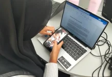 Dampak Radiasi HP terhadap Kesehatan Mata