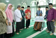 Baznas Agam Salurkan Rp703 Juta Zakat untuk 229 Mustahik