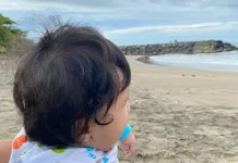 Manfaat Mengenalkan Bayi pada Alam sejak Dini