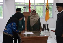 Sekda Tanah Datar Lantik Pejabat Manajerial dan Kepala UPTD Sekolah