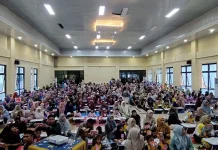 Lomba Mewarnai di Padang Panjang Pererat Hubungan Orang Tua dan Anak