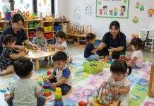Memilih Day Care untuk Buah Hati
