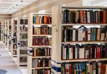 Manfaat Membaca Buku untuk Meningkatkan Pengetahuan dan Kesehatan Mental