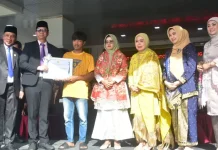 Pemkab Padang Pariaman Apresiasi Keberanian Kadri Selamatkan Lansia