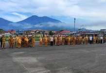 Pemko Padang Panjang Berkomitmen Jaga Ketertiban Lingkungan Kerja