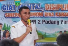 Wawako Allex Saputra Bagikan Kunci Sukses Sejak Dini di SMPN 2 Padang Panjang