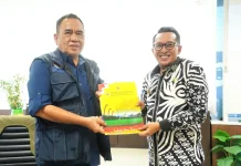 Dorong Percepatan Huntap Pascabencana, Bupati Eka Putra Sambangi BNPB