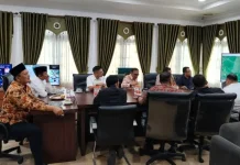 Pasbar dan Madina Bahas Jalan Strategis Penghubung Antarprovinsi