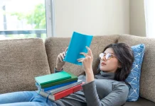 Serunya Membaca Buku, Cara Sederhana Menjelajah Dunia