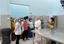 Ketua TP-PKK Padang Panjang Terjun Langsung Monitor Dapur SPPG