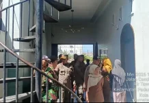 Pemko Padang Segel Kafe Tak Berizin di Kecamatan Padang Utara