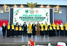 Gusmalini Nahkodai Perwosi Pasbar Periode 2025-2029