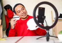 Usaha Kecil yang Bertahan karena Media Sosial