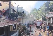 Tiga Rumah dan Dua Motor Hangus Terbakar di Luki Padang