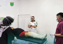 Wali Kota Padang Panjang Tinjau Kebakaran dan Korban