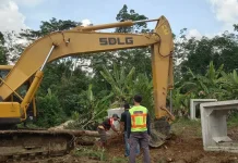Pemkab Dharmasraya Bangun Jembatan sementara di Nagari Kurnia Selatan