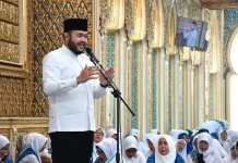 Wali Kota Padang Fadly Amran Gebyarkan Program Unggulan Smart Surau