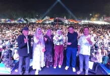 Ribuan Warga Padati Sumarak Pasa Ekraf Pasaman Barat