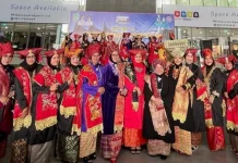 Komunitas Basiba Dorong Generasi Muda Kenali Baju Kuruang Basiba dari Lingkungan