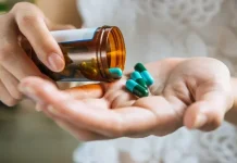 Bahaya Mengonsumsi Obat Antibiotik secara sembarangan