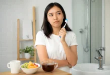 Menyikat Gigi Tepat setelah Makan Bisa Tingkatkan Risiko Kerusakan Enamel