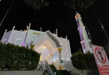 Hukum dan Ketentuan Tidur dalam Masjid