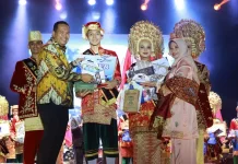 Shafira  dan Syatir Terpilih Sebagai Cik Uniang Cik Ajo Kota Pariaman 2026