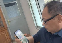 Terlalu sering mengecek Ponsel adalah tanda tanda sederhana terpapar stres