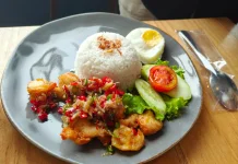 Ayam Sambal Matah, Perpaduan Gurih dan Pedas Sega
