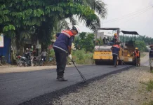 Jalan Poros Koto Gadang Dharmasraya Mulai Diaspal