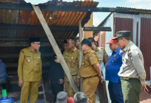 Pemko Padang Salurkan Bantuan bagi Korban Kebakaran