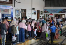 Libur Sekolah Dongkrak Jumlah Penumpang Kereta Api Sumbar